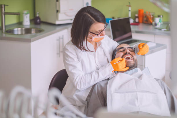 Best Weekend Emergency Dental Services in Oskaloosa, IA